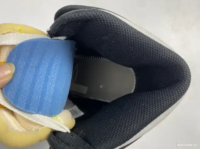 Rep 555088-118 JORDAN HIGH AIR GOLD' 1 'VOLT OG RETRO 0617